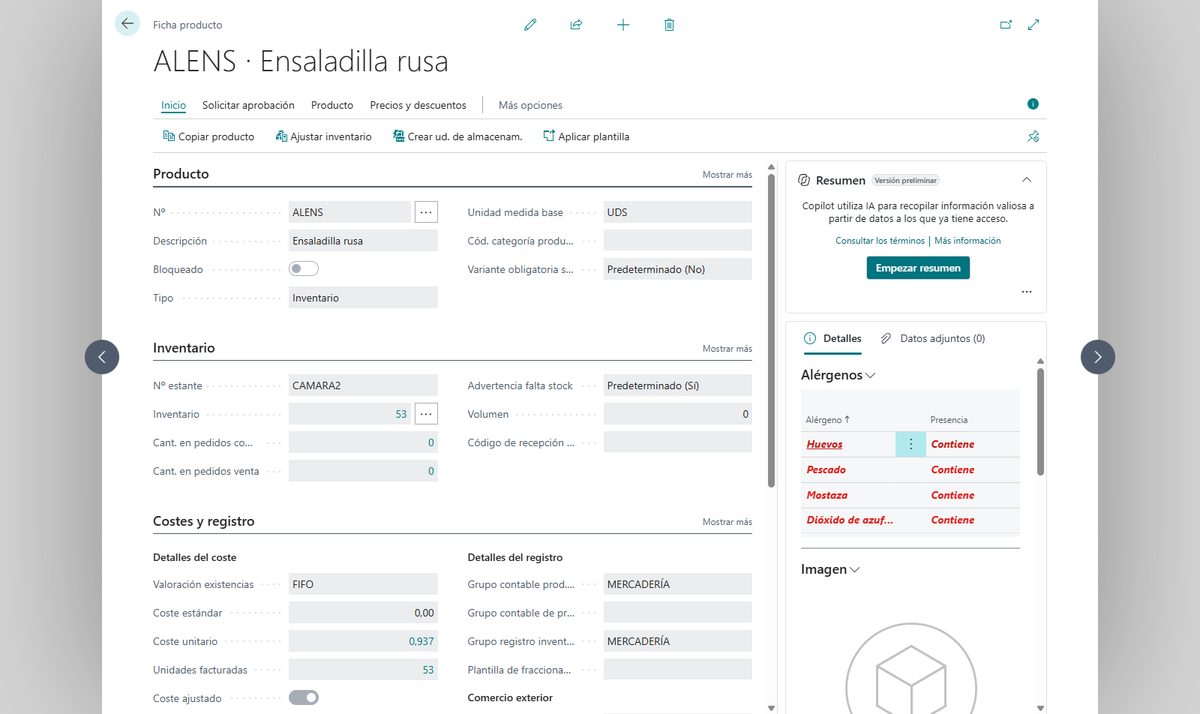 Ficha de la ensaladilla rusa en Business Central con su declaración de alérgenos y el panel con huevo, pescado, mostaza y sulfitos